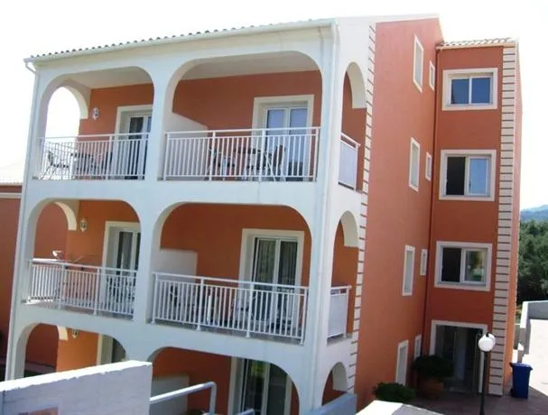 Michelangelo Village - Image 1
