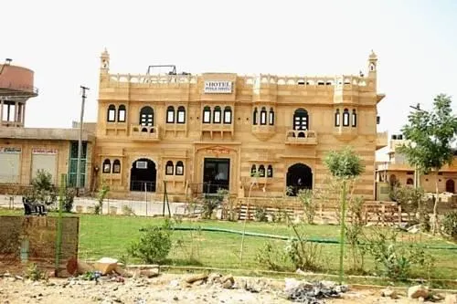 Hotel Pithla Haveli - Image 1