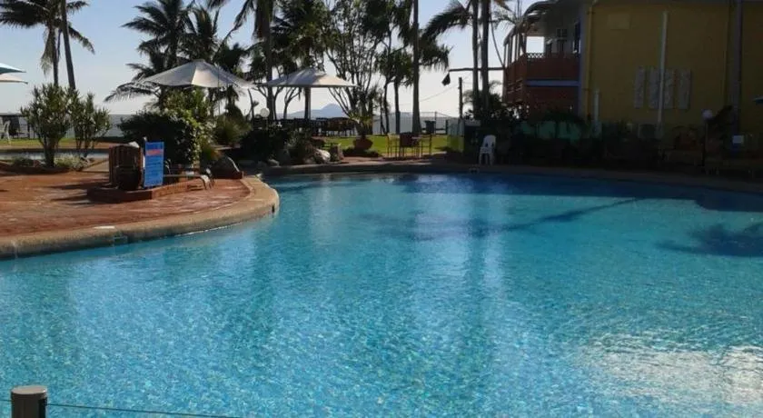 Apartment In Dolphin Heads (Adults Only) - Image 1