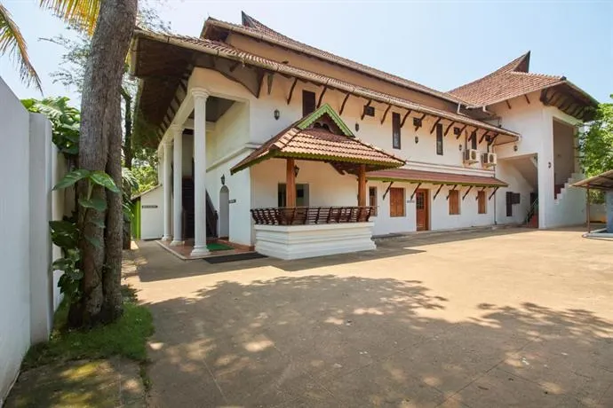 Alleppey Beach Resorts - Image 1