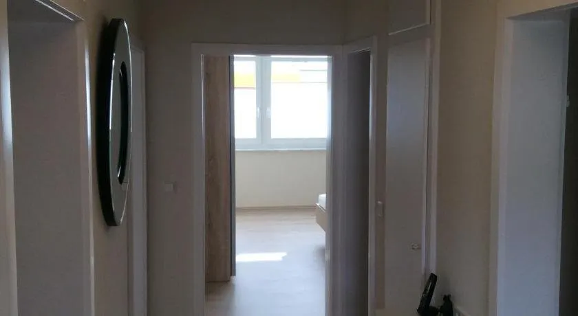 A09 Modern Apartment 38 sqm near Hospital Shopping Netflix - Image 1