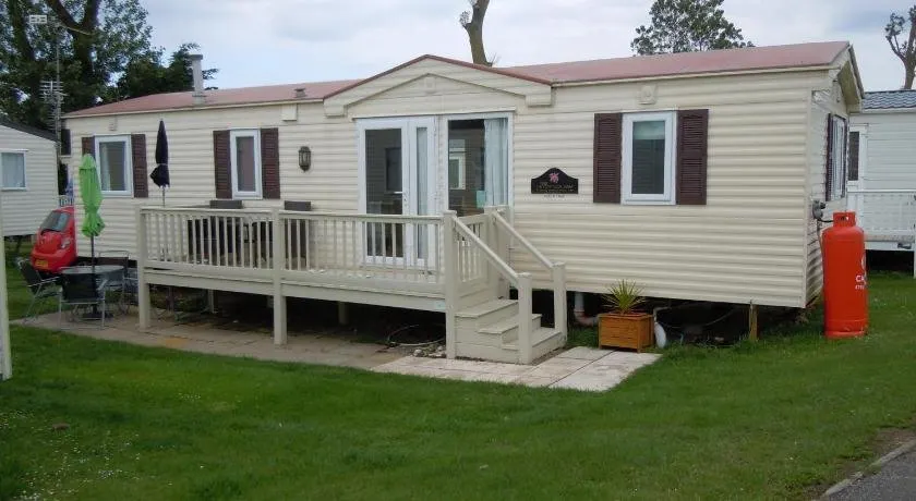 Riverside 12 - Image 1