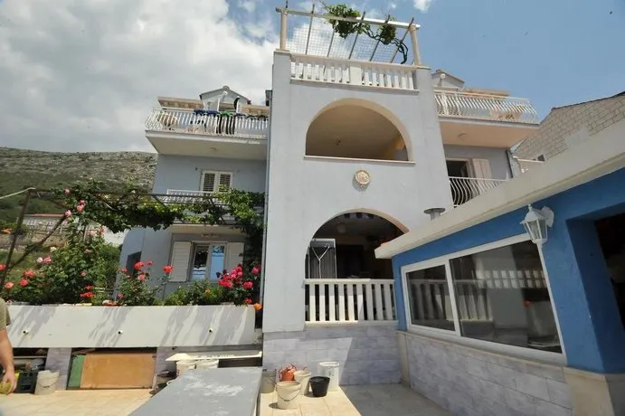 Guest House Banana - Image 1
