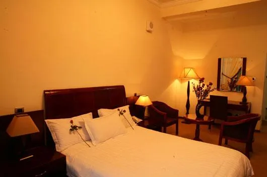 Dreamland Hotel and Resort - Image 1