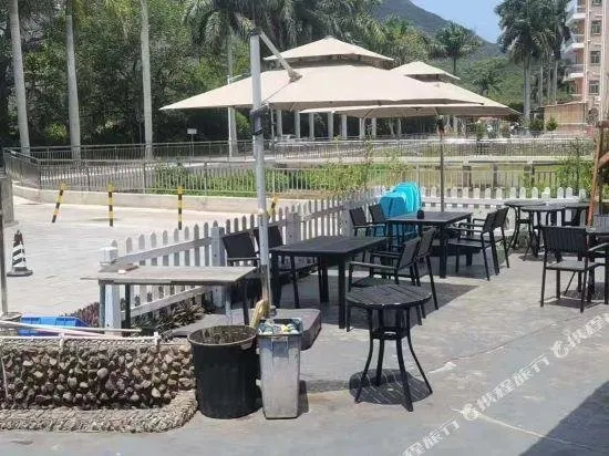 Brigade Log Inn - Image 1