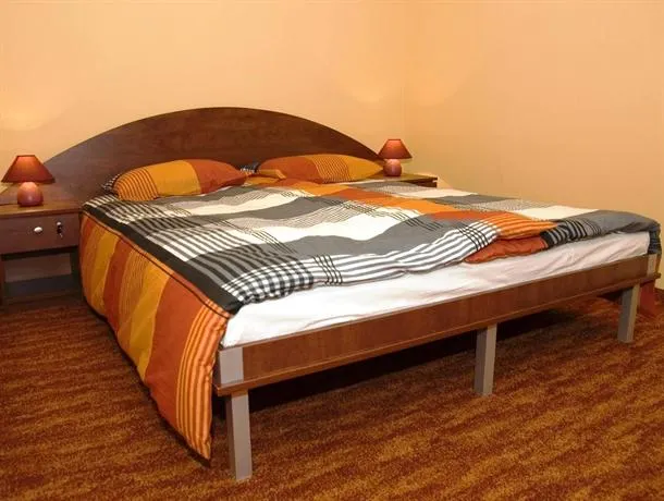 Hotel Graf - Image 1