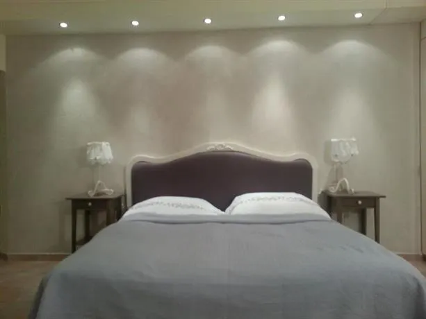 Sweet Suite - Image 1