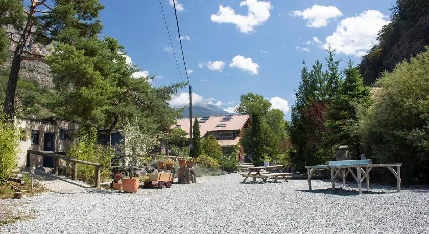 Glamping Ubaye - Image 1