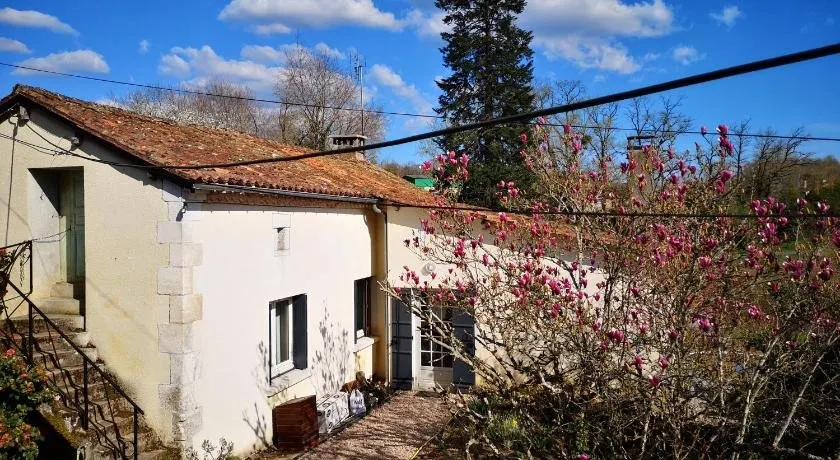 Farm cottage - Image 1