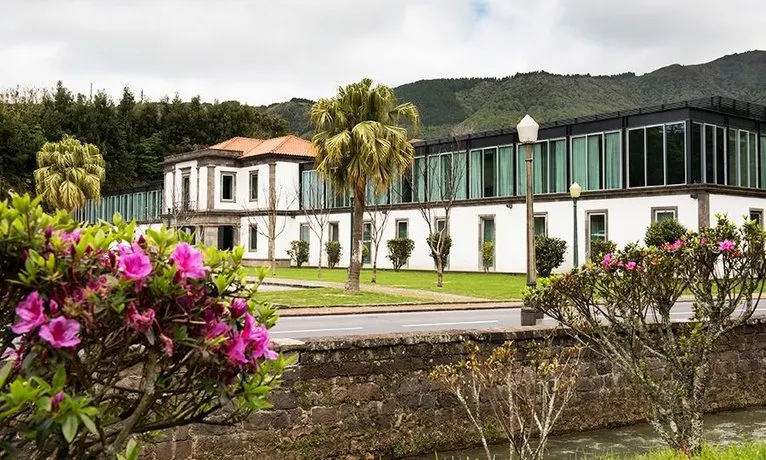 Furnas Spa Hotel: - Image 1
