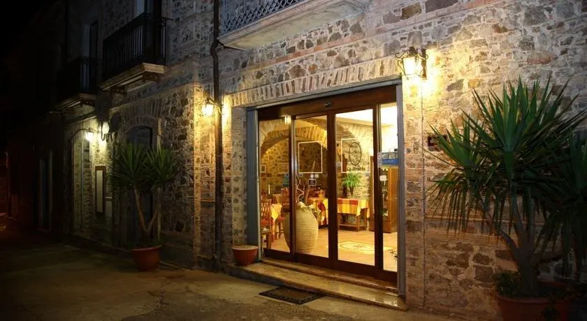 Hotel La Grotta - Image 1