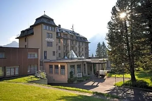 Pop-up & Sport Lodge Mürren - Image 1