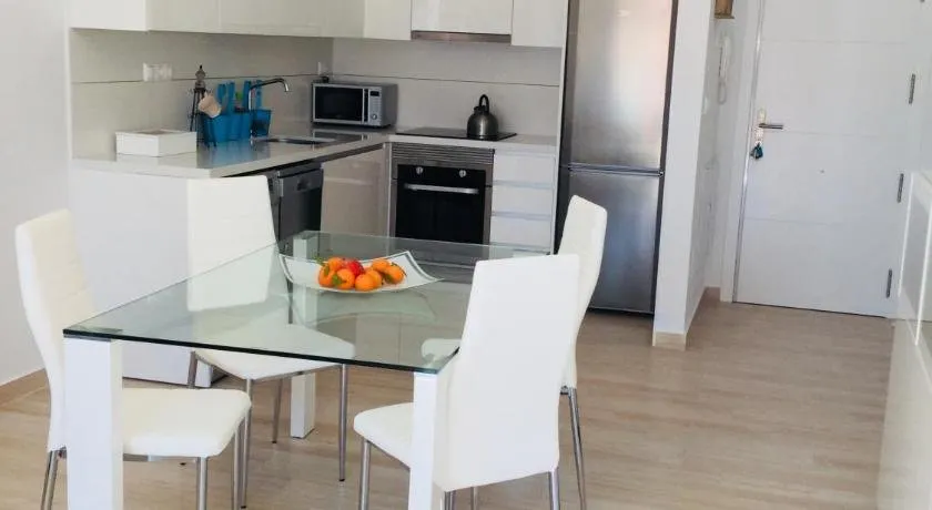 Apartament Orhidea - Image 1