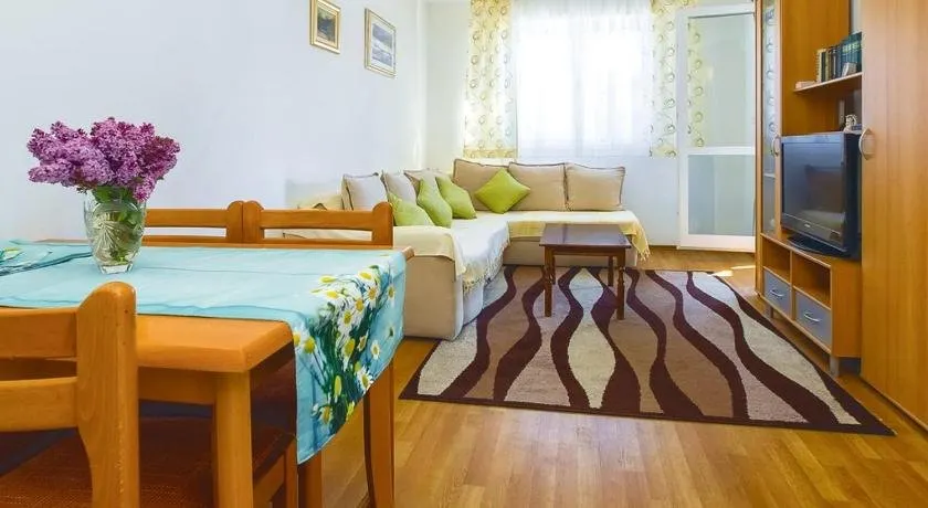 Apartment Mešin - Image 1
