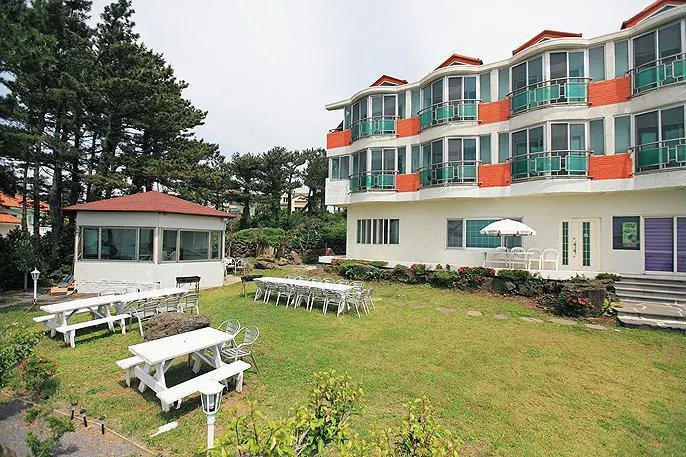 Tak's House - Image 1