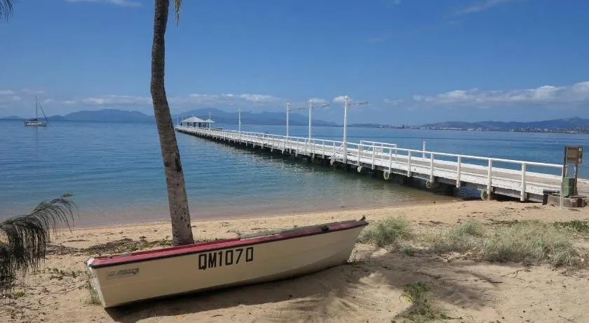 12 Wansfell Street Picnic Bay - Image 1