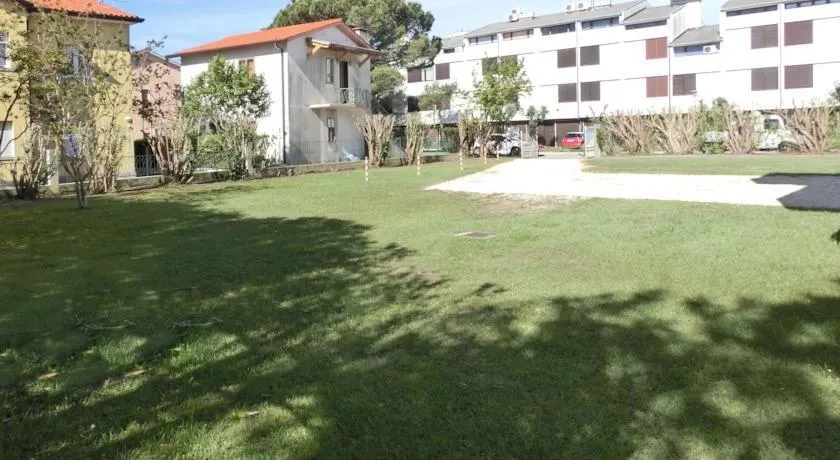 Levante - Image 1