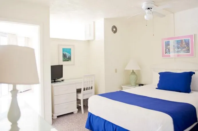 Caloosa Cove Resort - Image 1