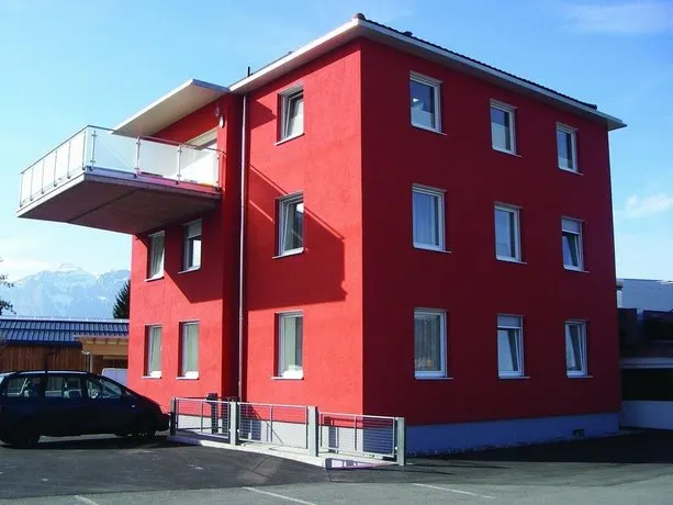 Landle Motel - Image 1