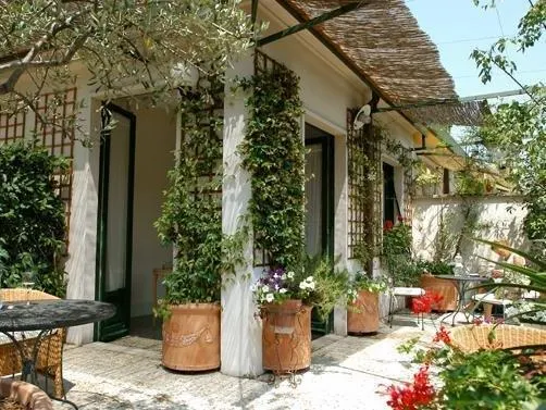 Milano Terrace Guest House - Image 1