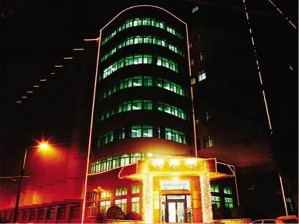 Hui Xian Plaza - Image 1