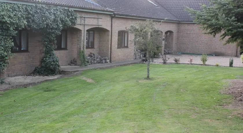 Laundimer House Bed & Breakfast - Image 1