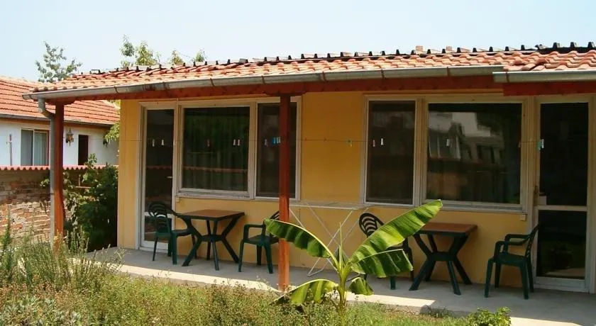Fiesta Holiday Bungalows - Image 1