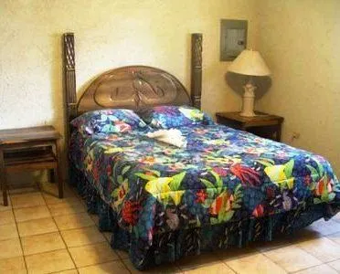Hotel Lost Beach Resort - Image 1