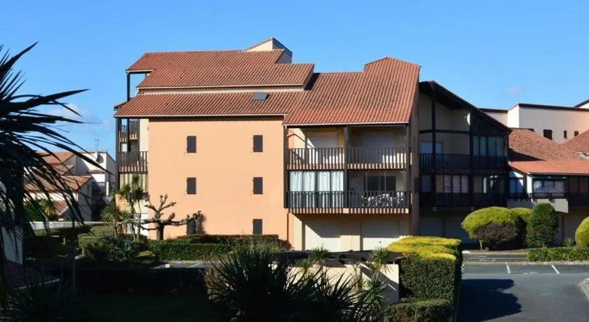Appartement 4 couchages à Capbreton avec piscine, tennis et plage à pied - FR-1-239-867 - Image 1
