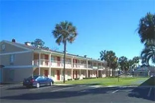 Knights Inn Lake City - Image 1