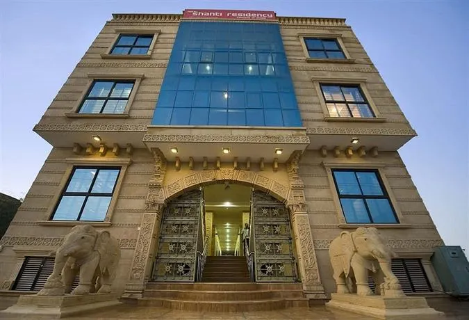 Hotel Shanti Residency - Image 1