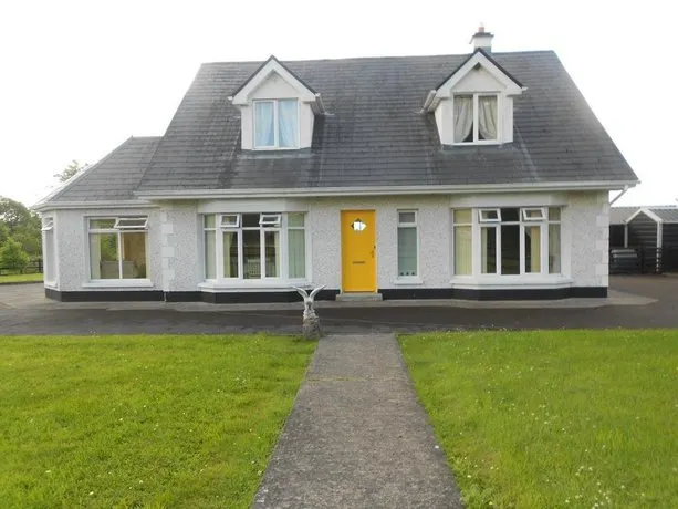 Golden Eagle B&B - Image 1