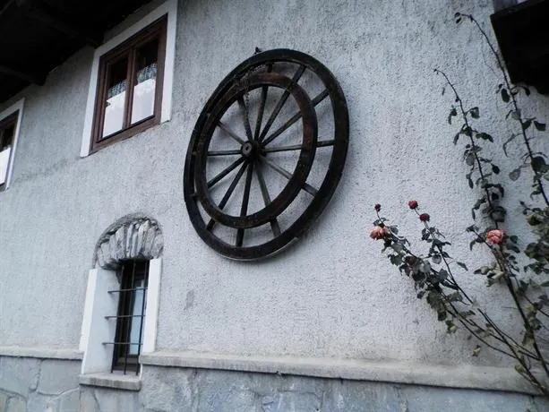 casa Griot - Image 1
