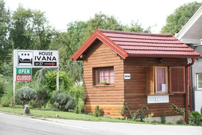House Ivana - Image 1