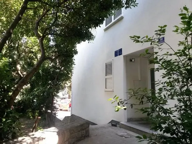 Mladena Apartment - Image 1