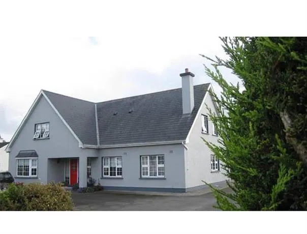 Derghaven B&B - Image 1