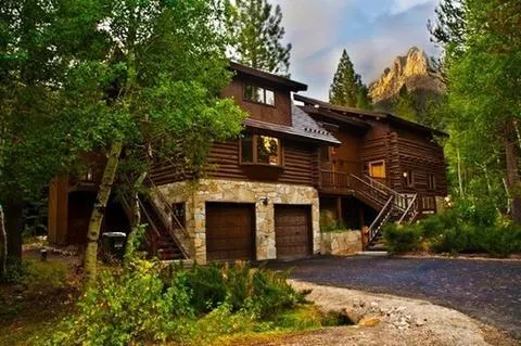 Sierra Vista Chalet - Image 1