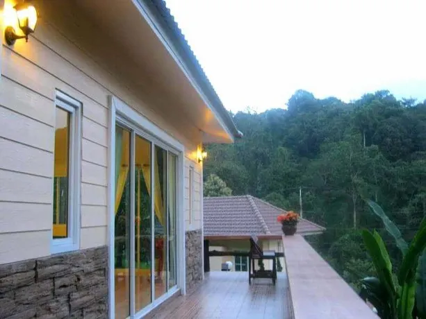 The Road View Resort - Image 1