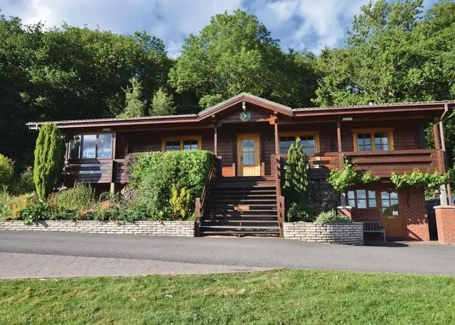 Woodside Lodges Country Park - Image 1