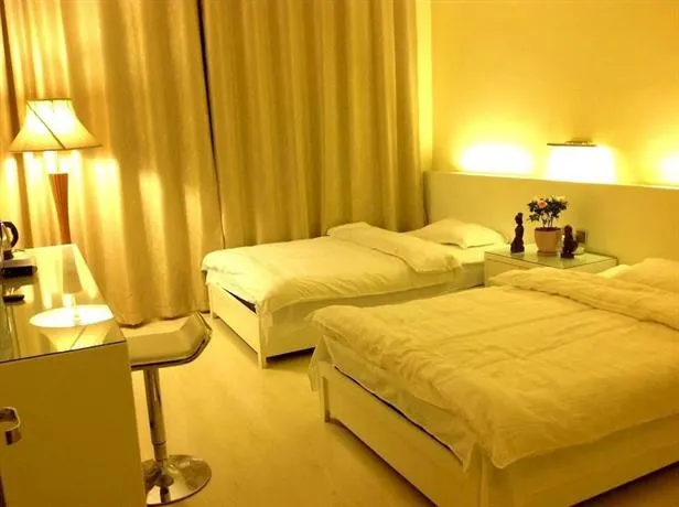 Art Hotel - Image 1
