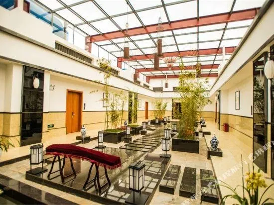 Hongyuehu Hotel - Image 1