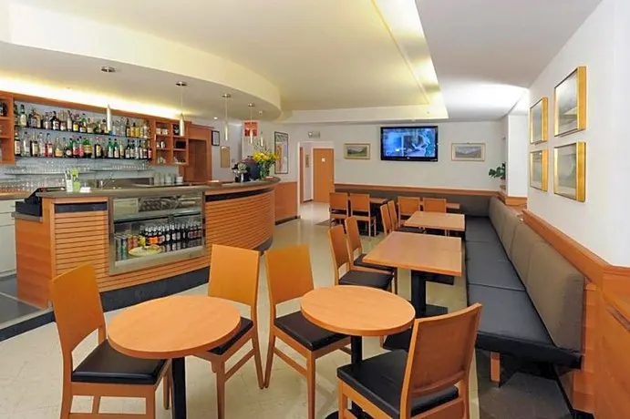 Residence Hotel Candriai Alla Posta - Image 1