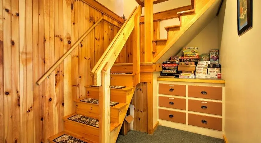 Charming Casco Cottage on Lake w/ Private Dock! - Image 1