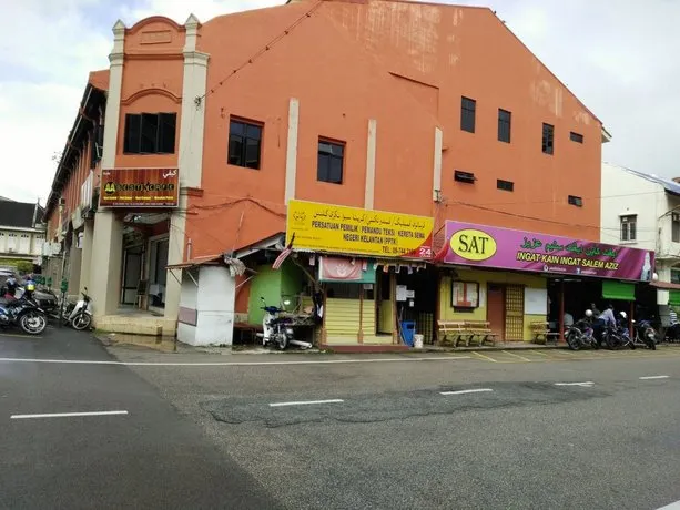 Diyana bajet hotel - Image 1