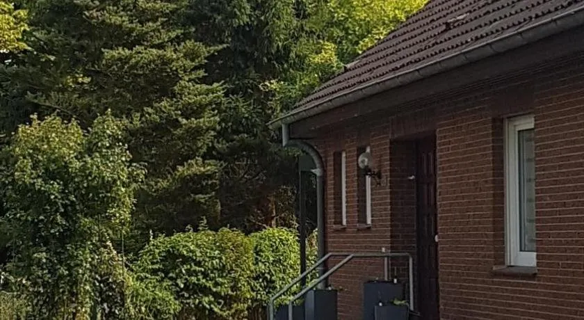 Im Rosengarten - 95738 - Image 1