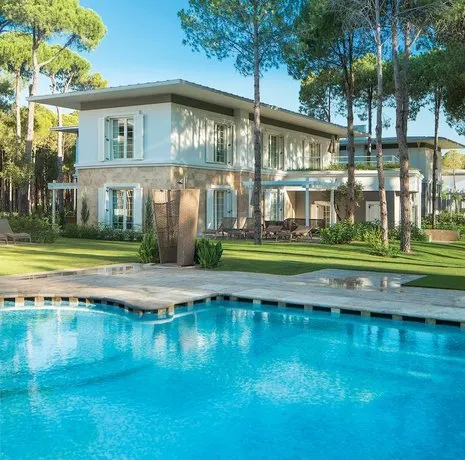 Azure Villas By Cornelia - Image 1