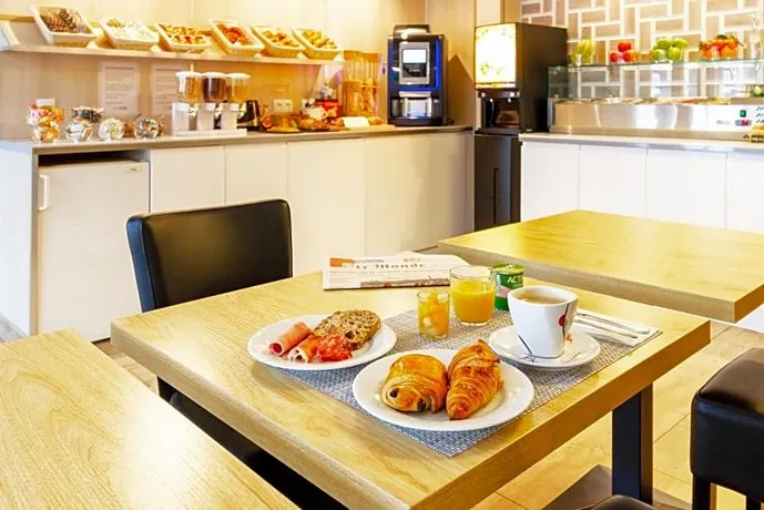 Fasthotel Rouen Nord Ouest Barentin - Image 1