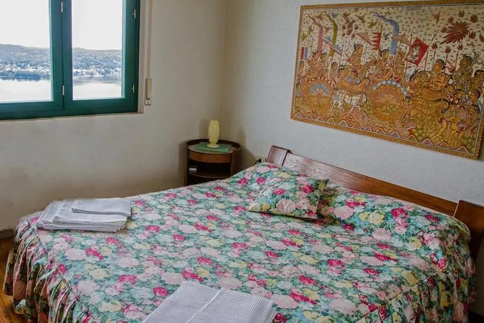 Holiday Home Contessa - Image 1