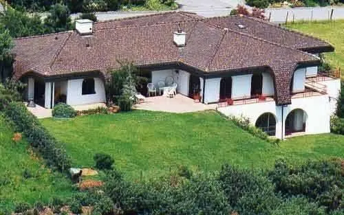 La Tortuga - Image 1