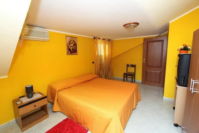 B&B Vibo Mare - Image 1